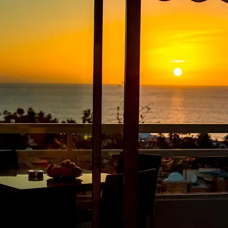 Ponderosa 611, Americas, One Bedroom With Large Terrace And Ocean View, Next To Siam Park Apartment Playa de las Americas (Tenerife)