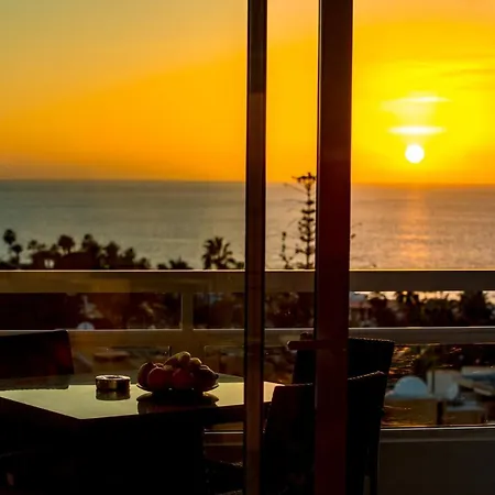 Ponderosa 611, Americas, One Bedroom With Large Terrace And Ocean View, Next To Siam Park Appartement